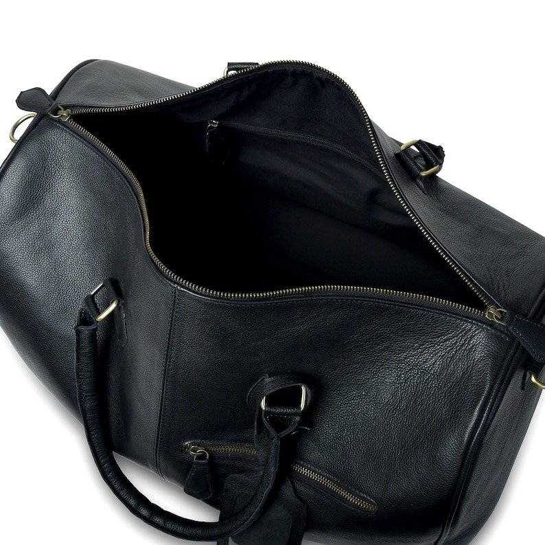 Hunter Black Leather Travel Duffle-Full Grain Leather Weekender & Holdall for Men2 Hunter Black Leather Travel Duffle Bag-Full Grain Leather Weekender & Holdall for Men