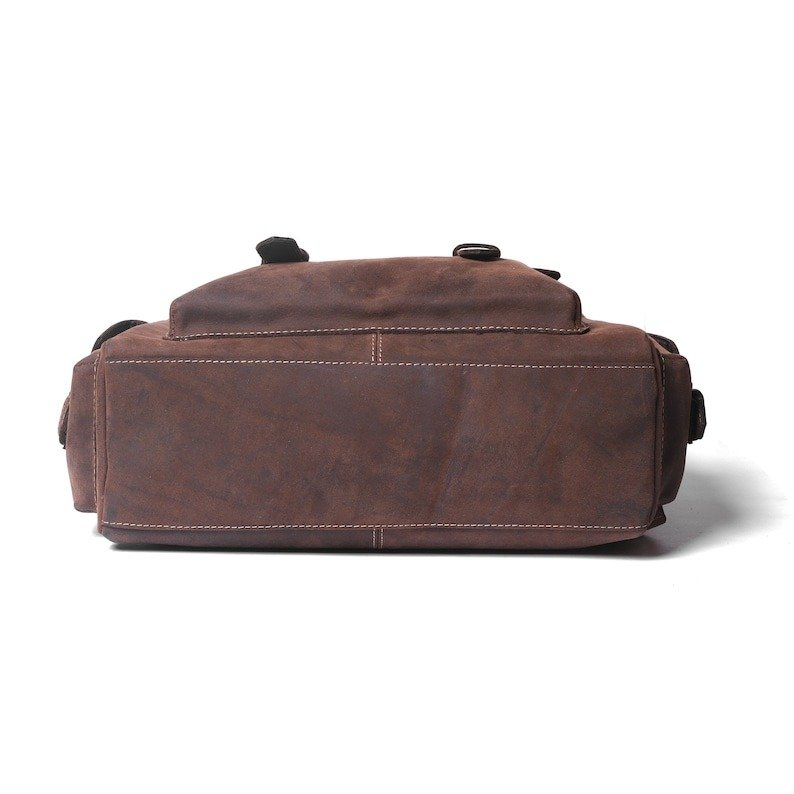 Personalized Leather Daily Backpack-Handmade Travel Rucksack for Men & Women7 Full-grain leather Handmade rucksack Laptop compartment Adjustable straps Brass hardware